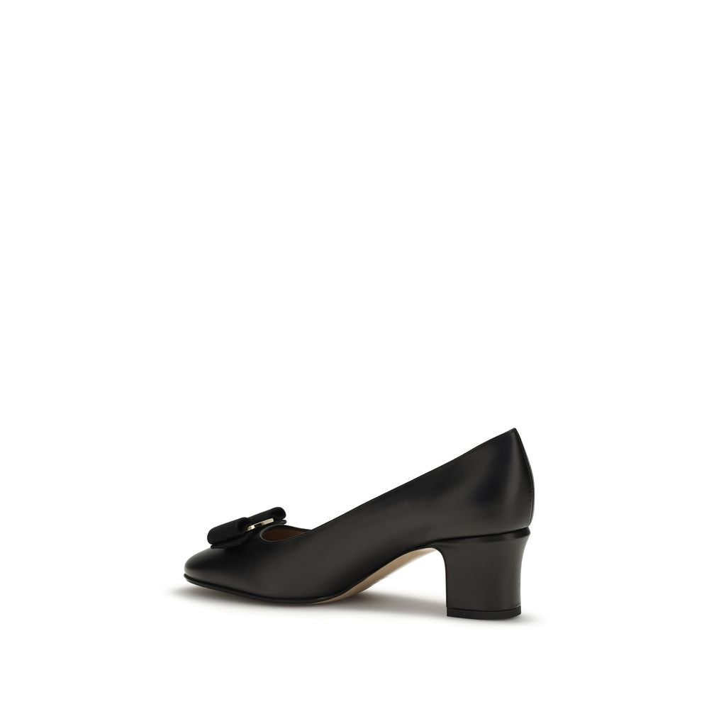 Black Calf Leather Bos Taurus Pumps Ferragamo