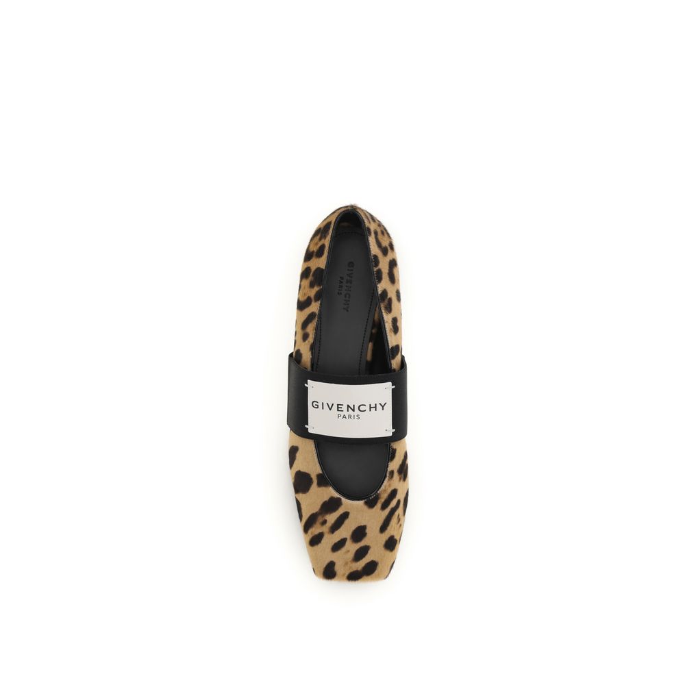 Beige Calf Leather Bos Taurus Ballet Flats Givenchy