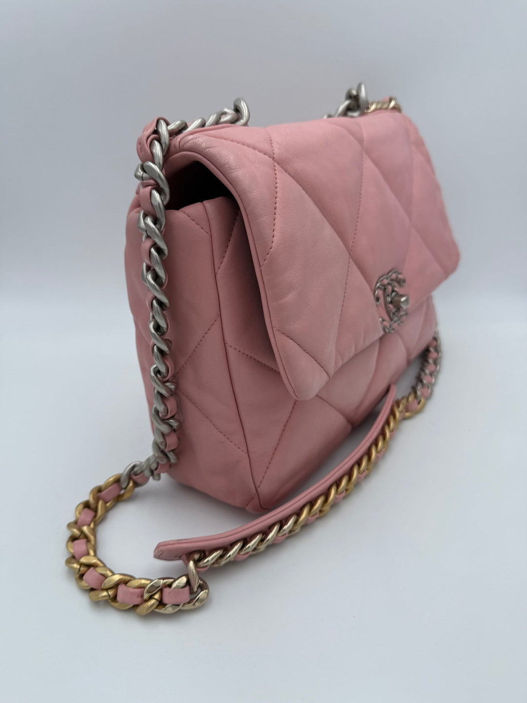 CHANEL 19 Medium Pink Handbag Chanel