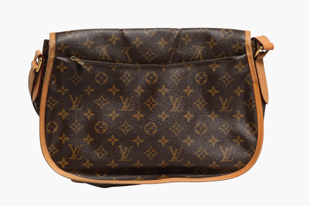 Monogram Canvas Menilmontant MM Louis Vuitton