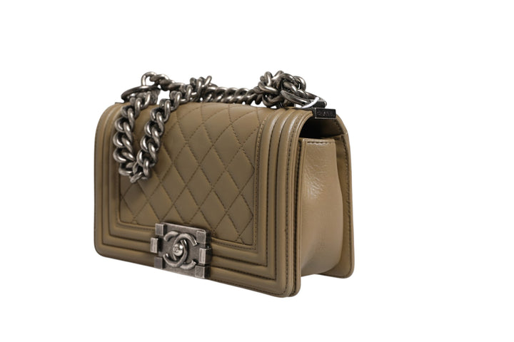 Chanel Boy Bag Chanel