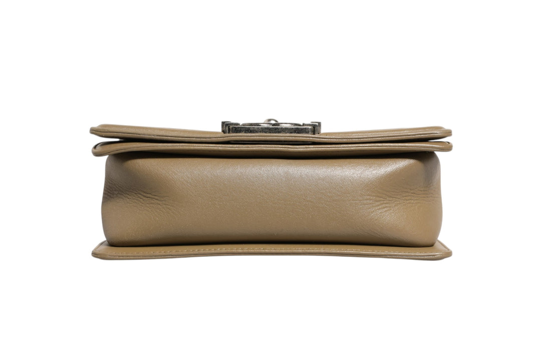 Chanel Boy Bag Chanel
