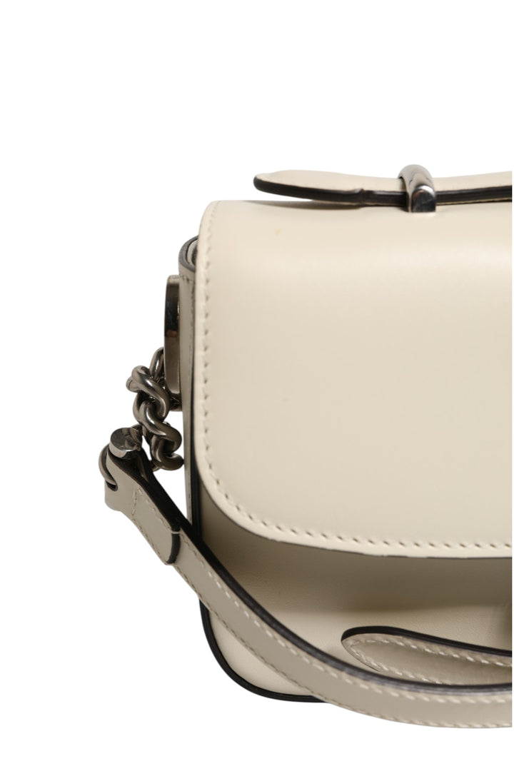 Petite GG Flap Shoulder Bag Gucci