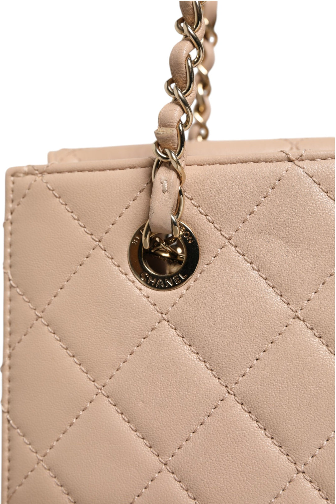 Quilted Leather Beauty Lock Flap Bag Chanel