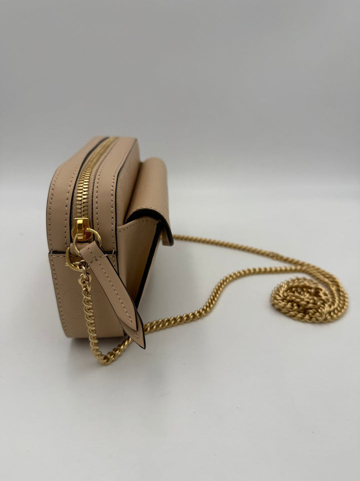 GUCCI GG Jumbo Beige with Front Pocket Shoulder Bag Gucci