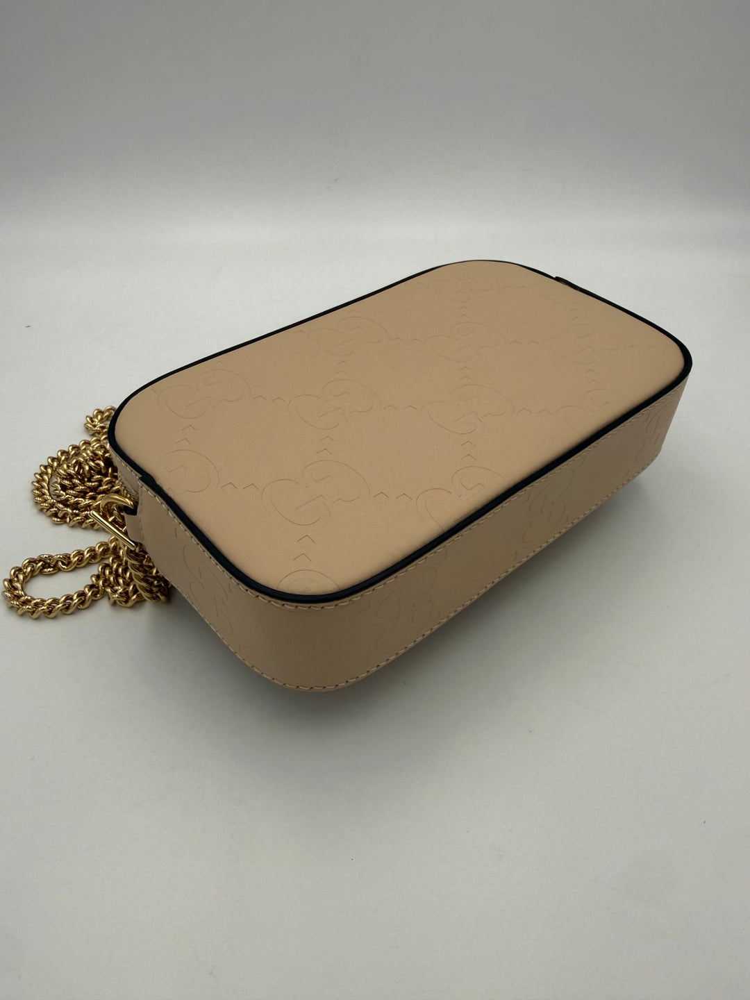 GUCCI GG Jumbo Beige with Front Pocket Shoulder Bag Gucci