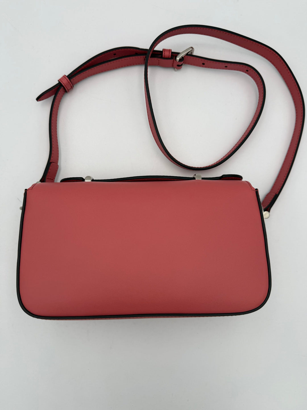 GUCCI GG Marmont in Leather Shoulder Bag Gucci