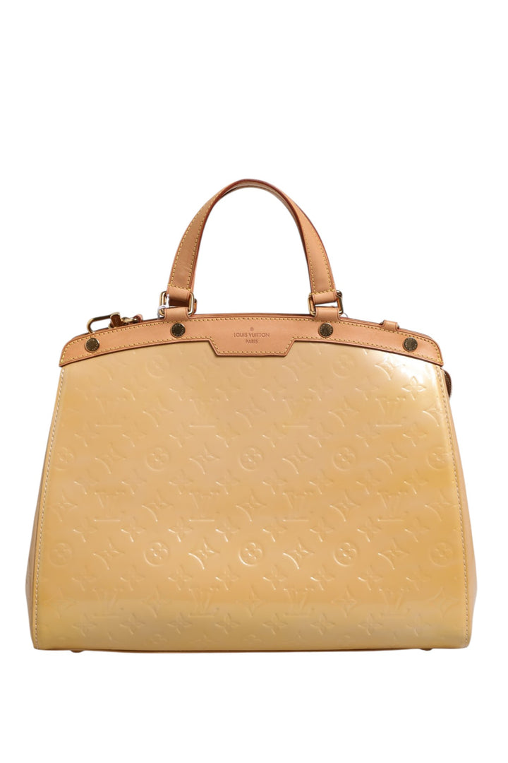 Monogram Vernis Brea MM Beige Poudre Louis Vuitton