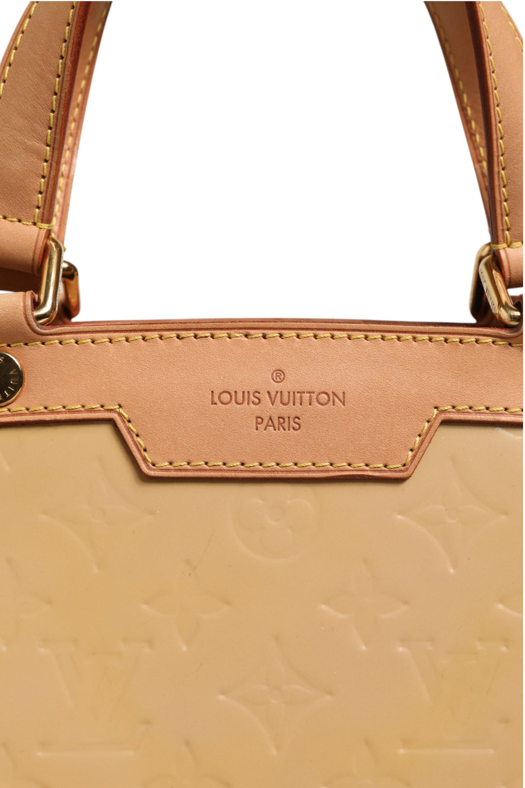 Monogram Vernis Brea MM Beige Poudre Louis Vuitton