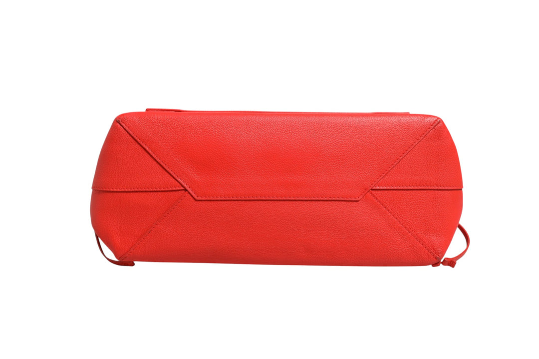 Lockme Tote Bag Louis Vuitton