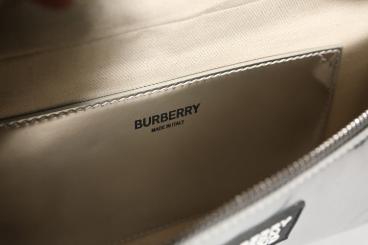 Belt bag Silver in Synthetic Burberry