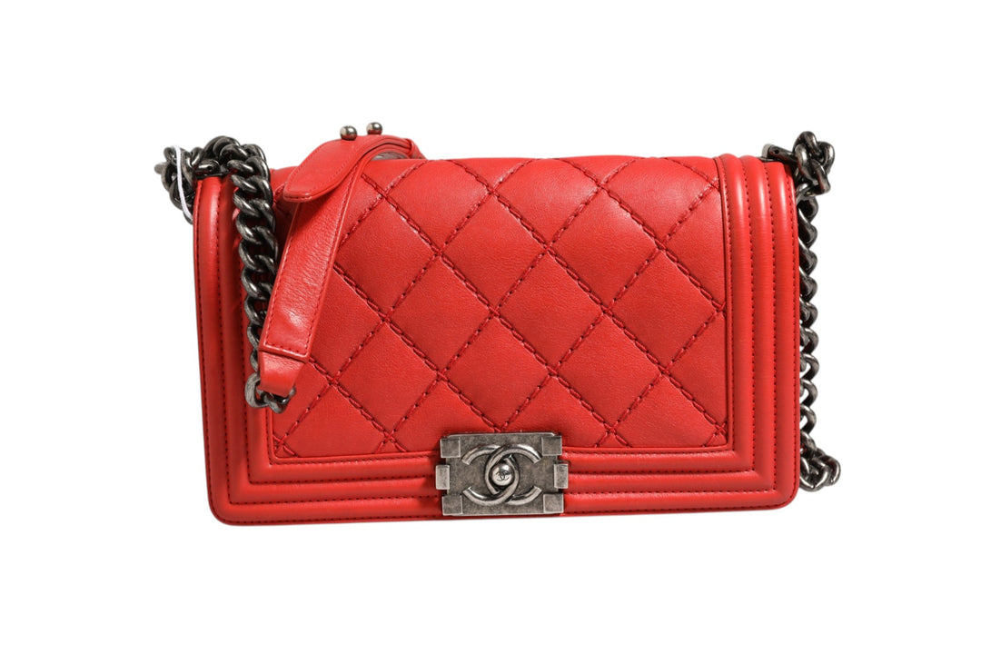 Red Diamond Stitch Calfskin Leather New Medium Boy Bag Chanel
