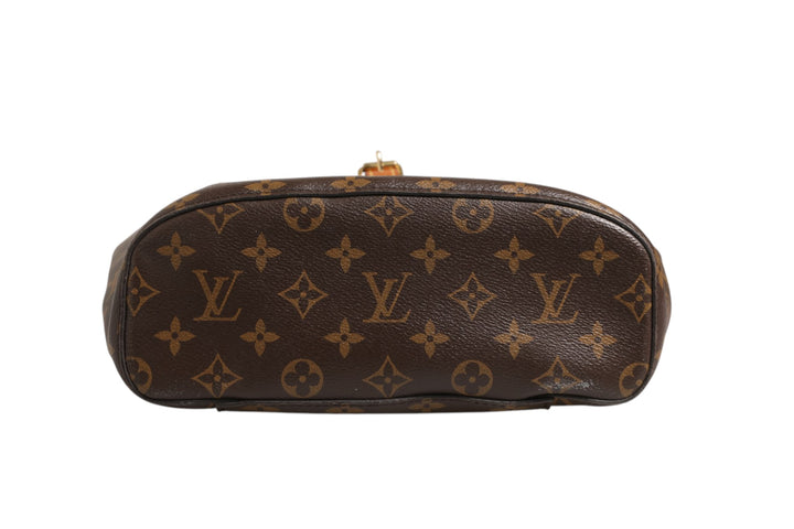 Monogram Canvas Montsouris Backpack Louis Vuitton