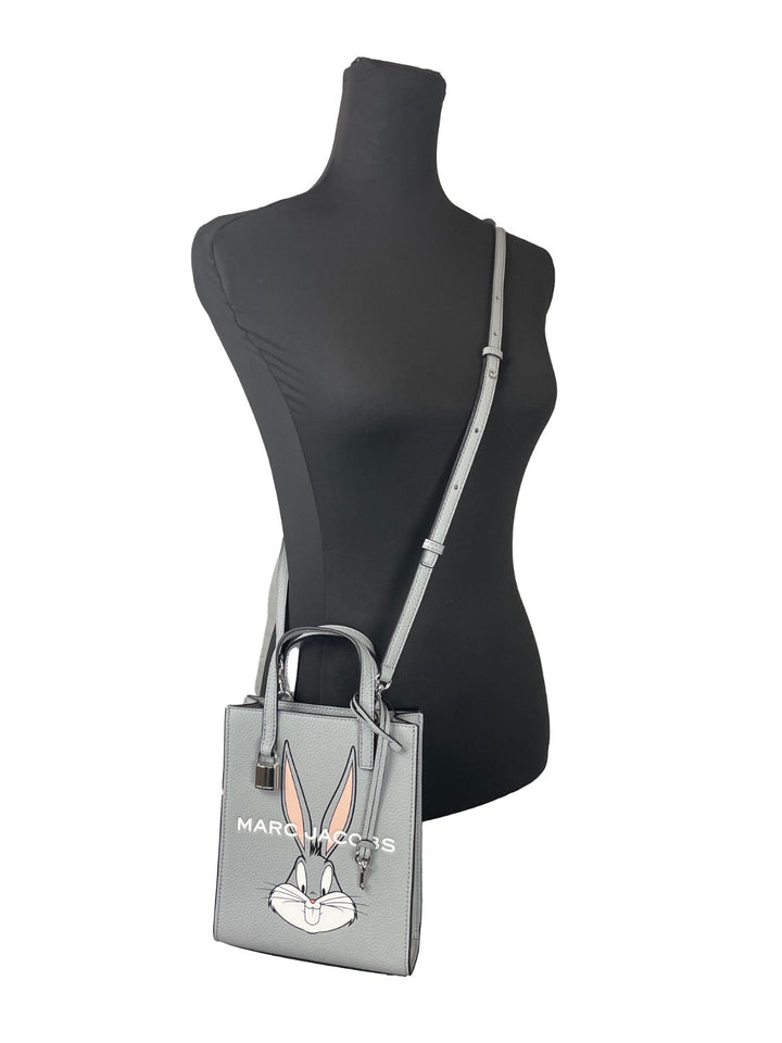 Marc Jacobs X Looney Tunes Bugs Bunny Mini Grind Pebbled Leather Crossbody Bag Marc Jacobs