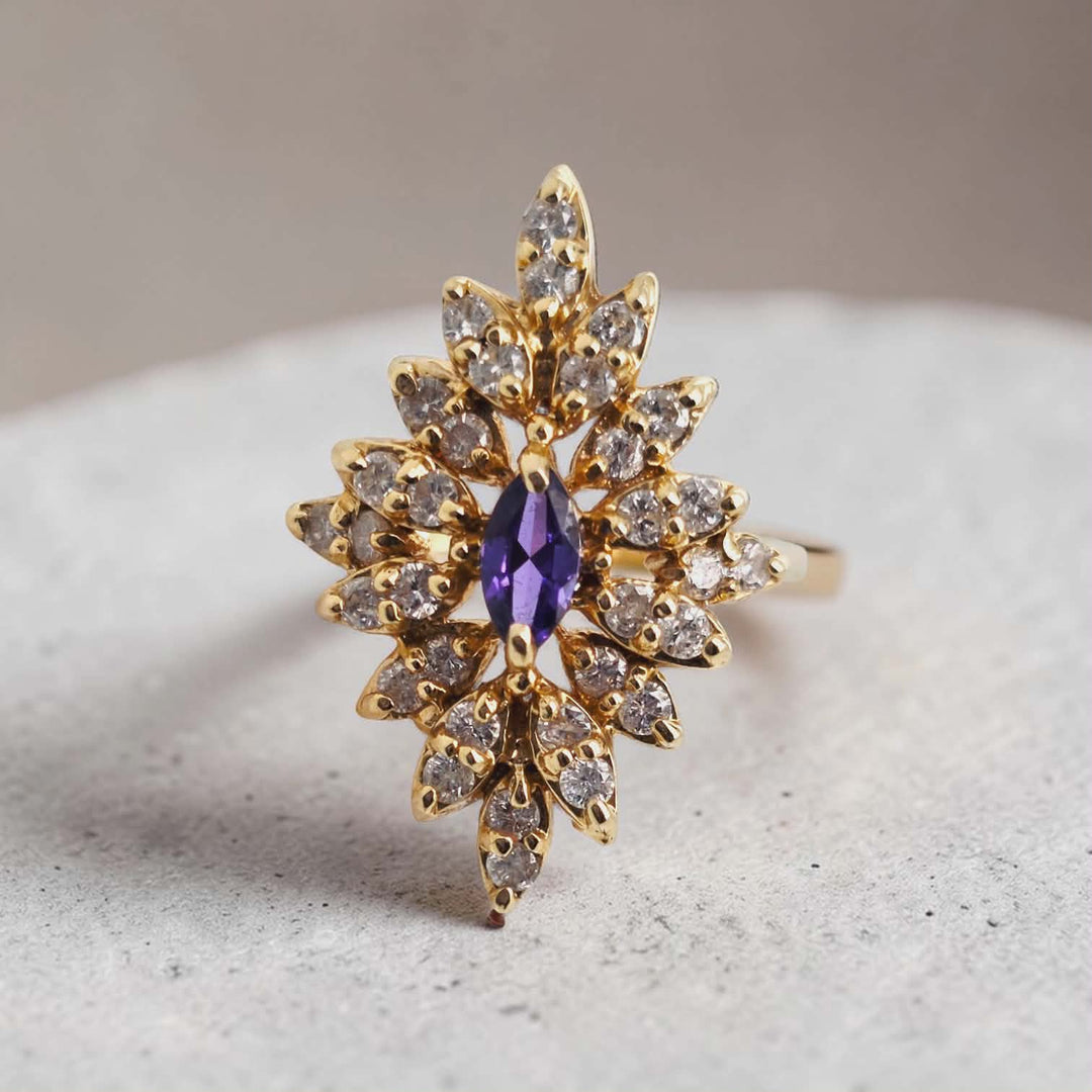 Vintage amethyst and diamond ring 💜 Kimberly Zander